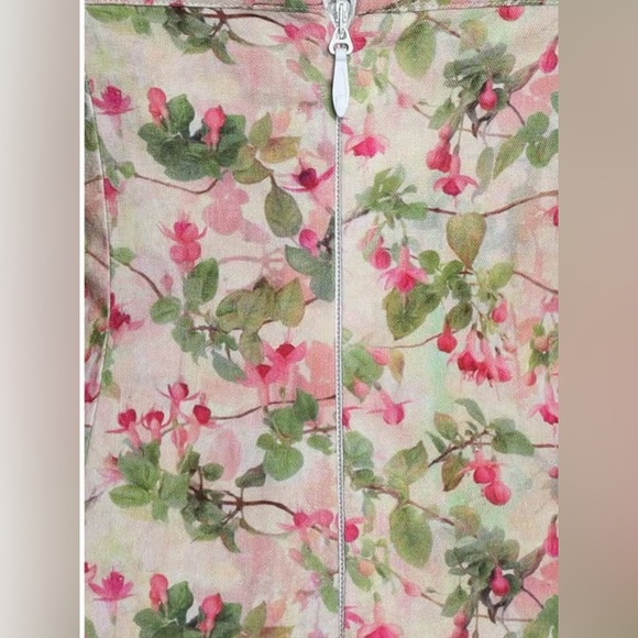 NWT Romantic Floral Halter Mini Dress - Sleeveless Ruffle Skater Look S-L - Picture 7 of 12